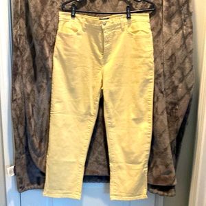 NYDJ, jeans, size 12, Pale yellow capris. EUC.